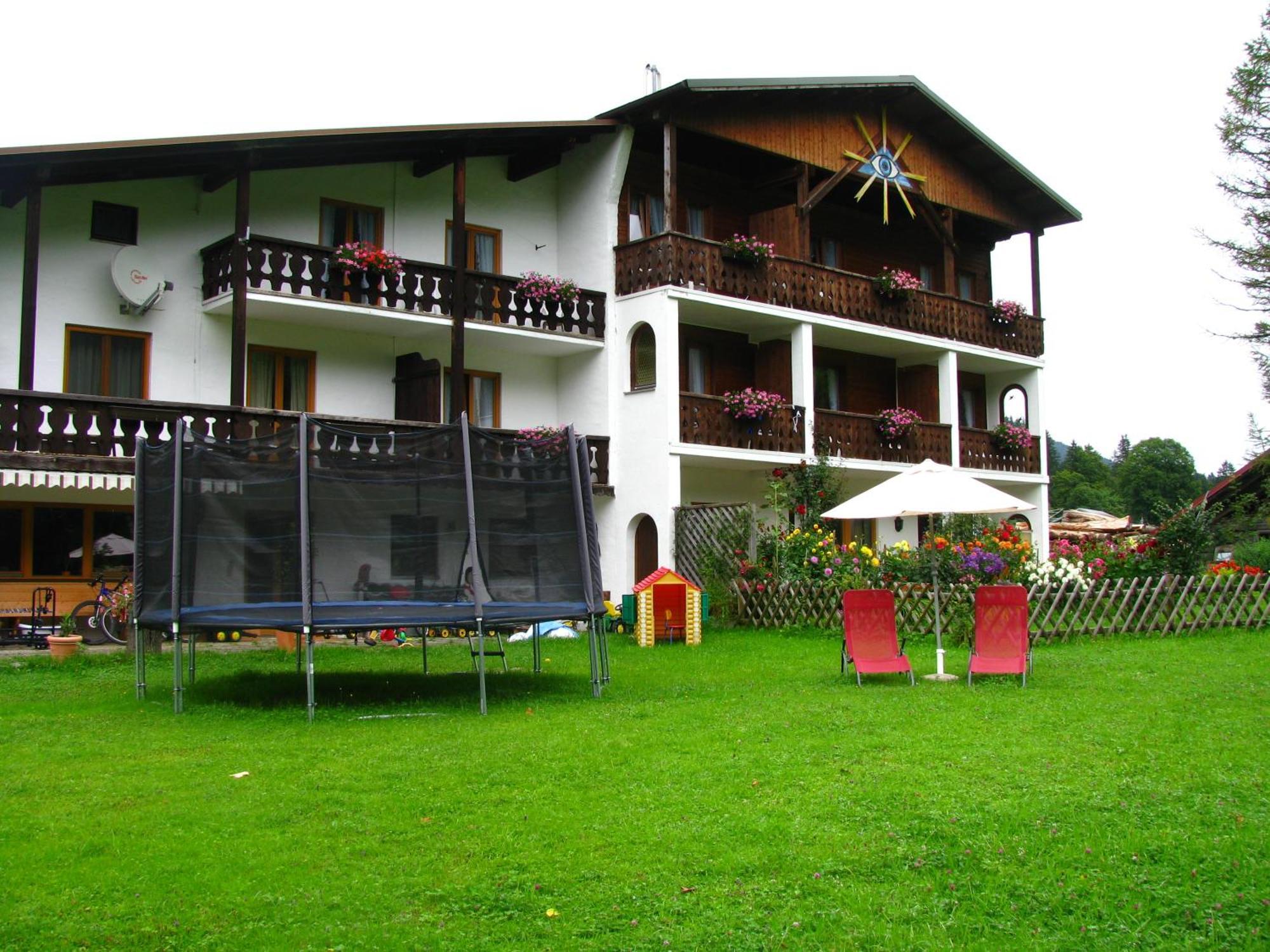 גרמיש-פרטנקירכן Gaestehaus Brandnerhof מראה חיצוני תמונה